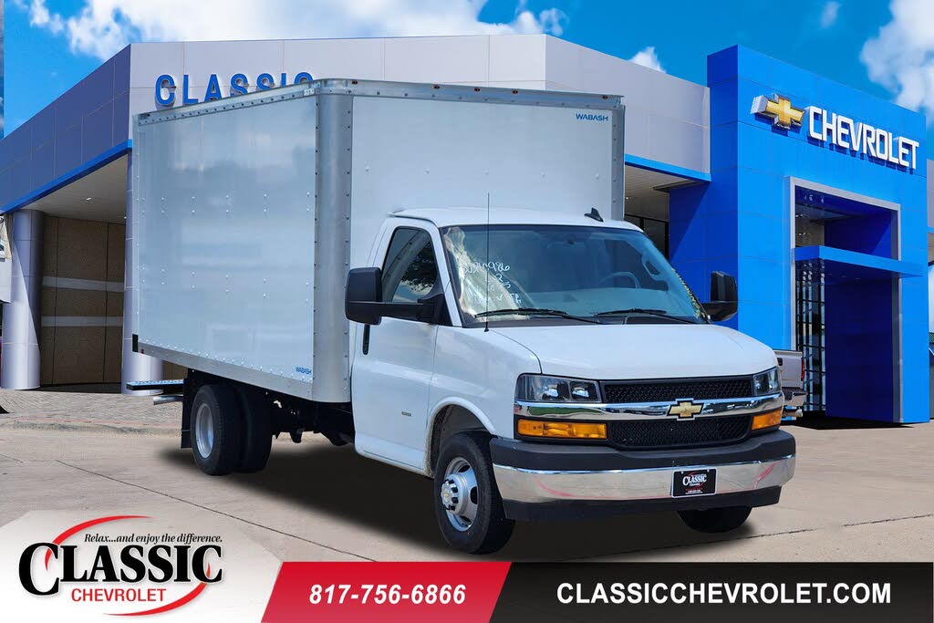 2025 Chevrolet Express Chassis 3500 Cutaway 139