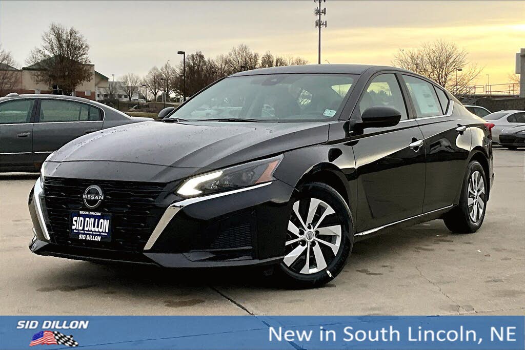 2025 Nissan Altima 2.5 S FWD