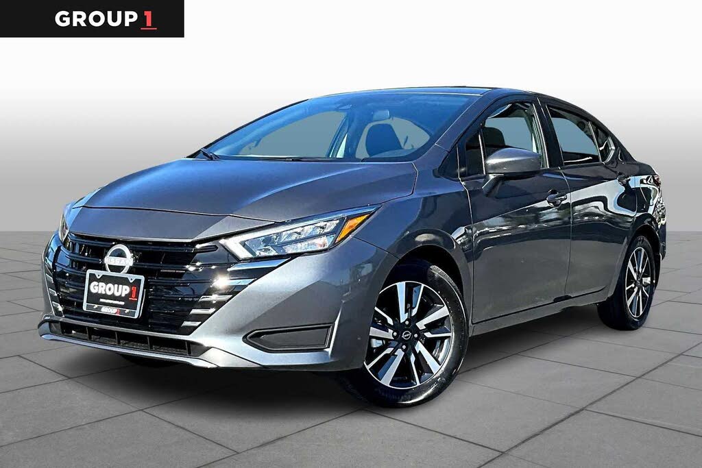 2025 Nissan Versa SV FWD