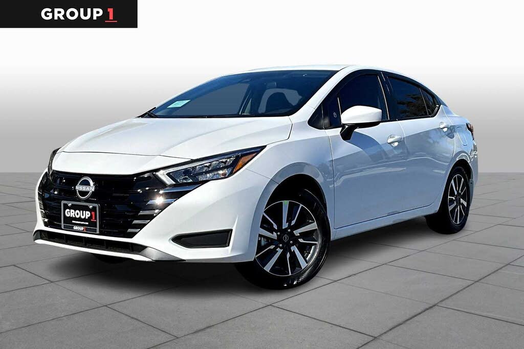 2025 Nissan Versa SV FWD