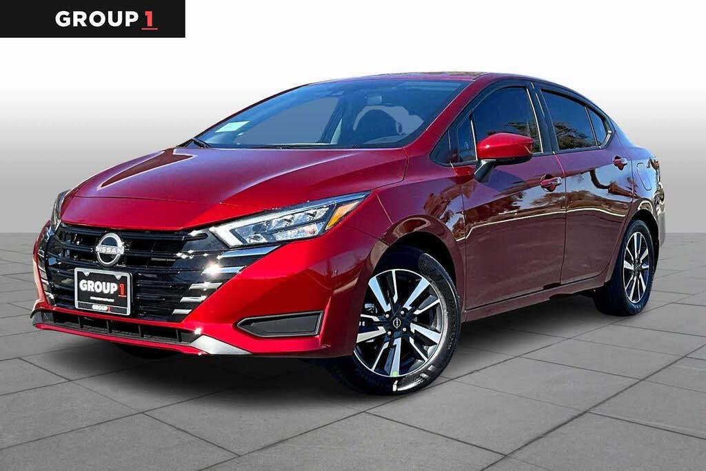 2025 Nissan Versa SV FWD
