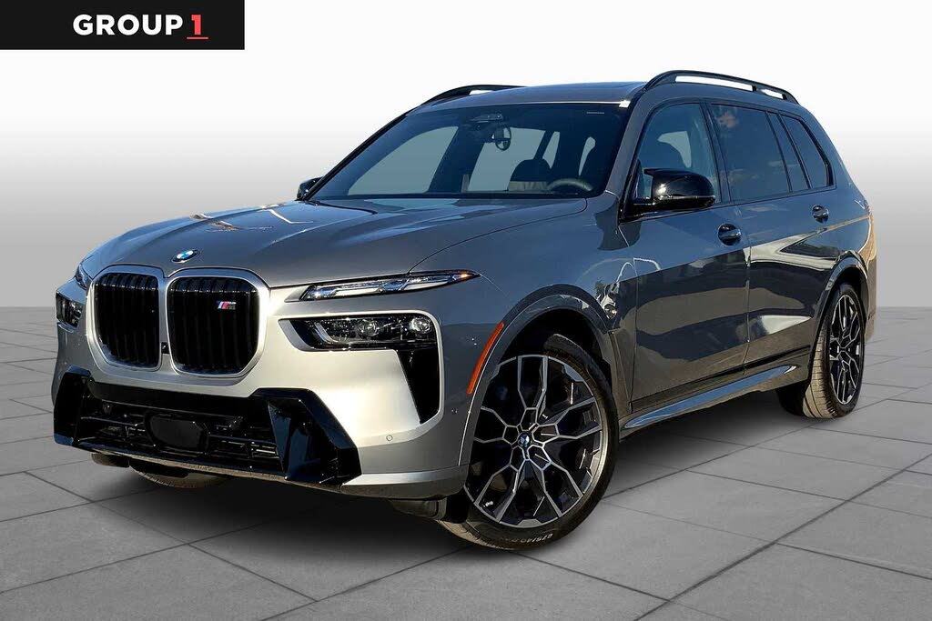 2026 BMW X7 M60i AWD