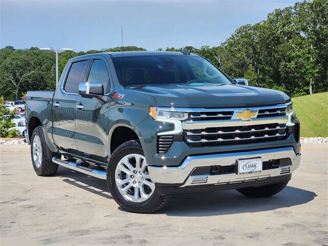 2026 Chevrolet Silverado 1500 LTZ Crew Cab 4WD
