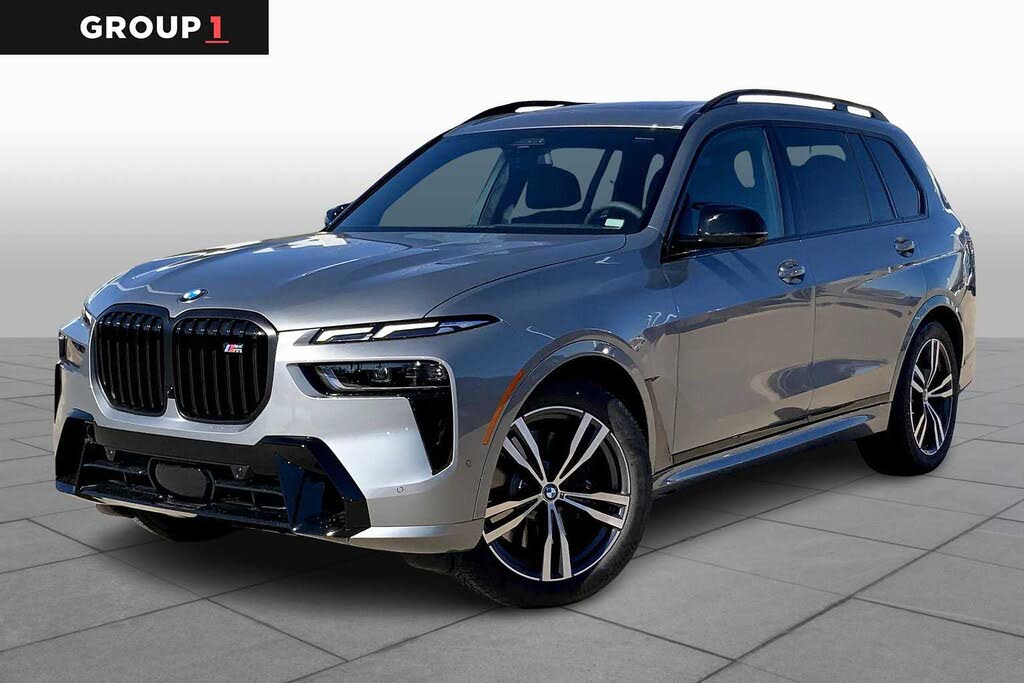 2025 BMW X7 M60i AWD