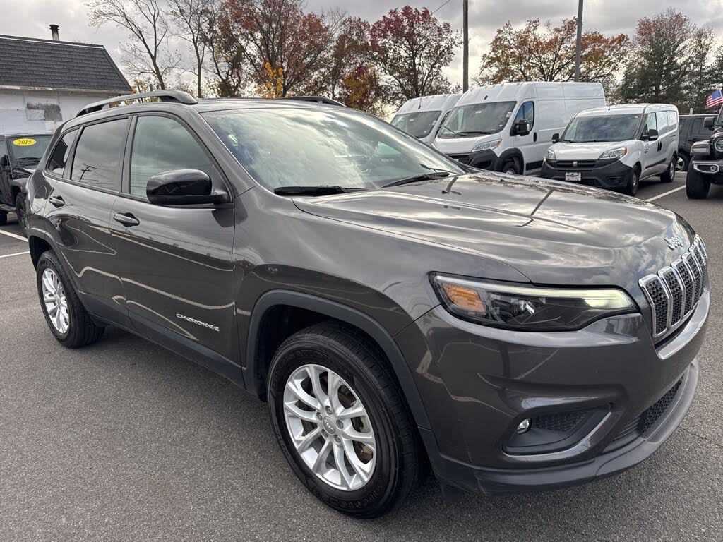 2022 Jeep Cherokee Latitude Lux 4WD