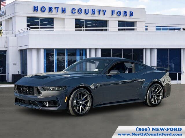 2025 Ford Mustang Dark Horse Fastback RWD