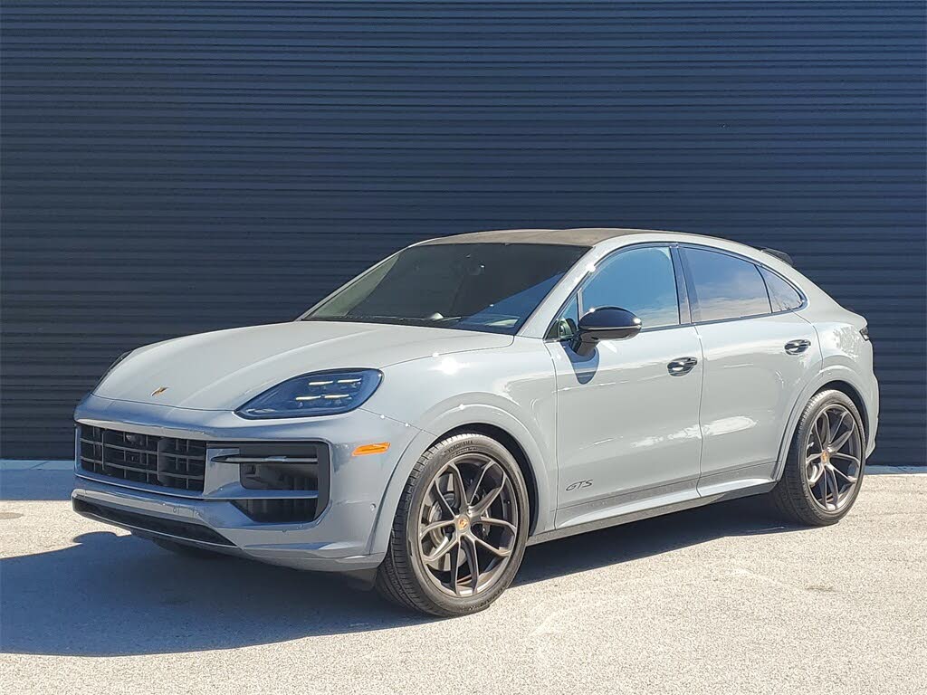 2025 Porsche Cayenne Coupe GTS AWD