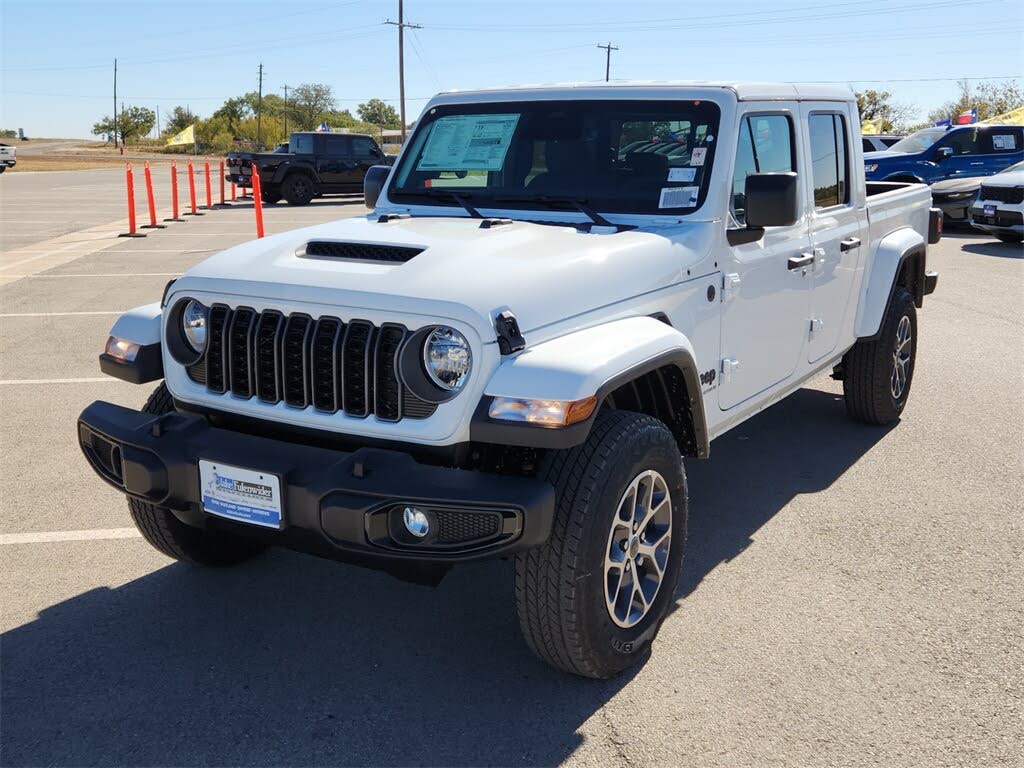 2026 Jeep Gladiator Sport S Crew Cab 4WD