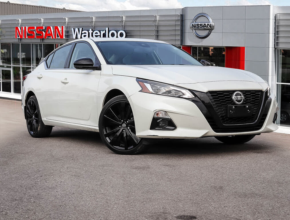 2022 Nissan Altima 2.5 SR AWD