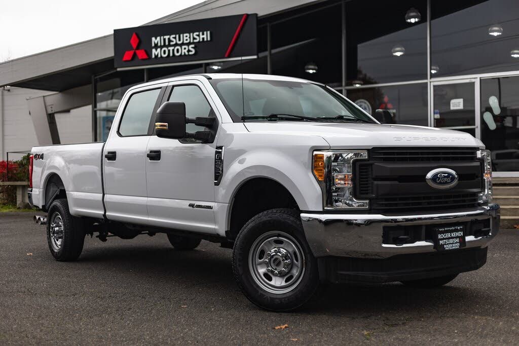 2017 Ford F-350 Super Duty XL Crew Cab 4WD