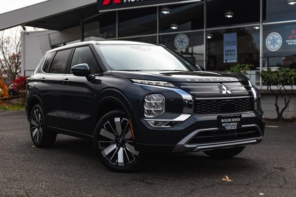 2025 Mitsubishi Outlander SE FWD