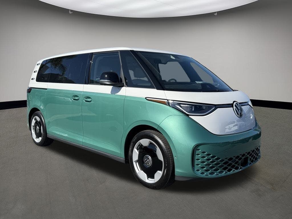 2025 Volkswagen ID.Buzz Pro S Plus 4Motion