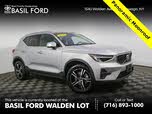 Volvo XC40 B5 Core Bright Theme AWD