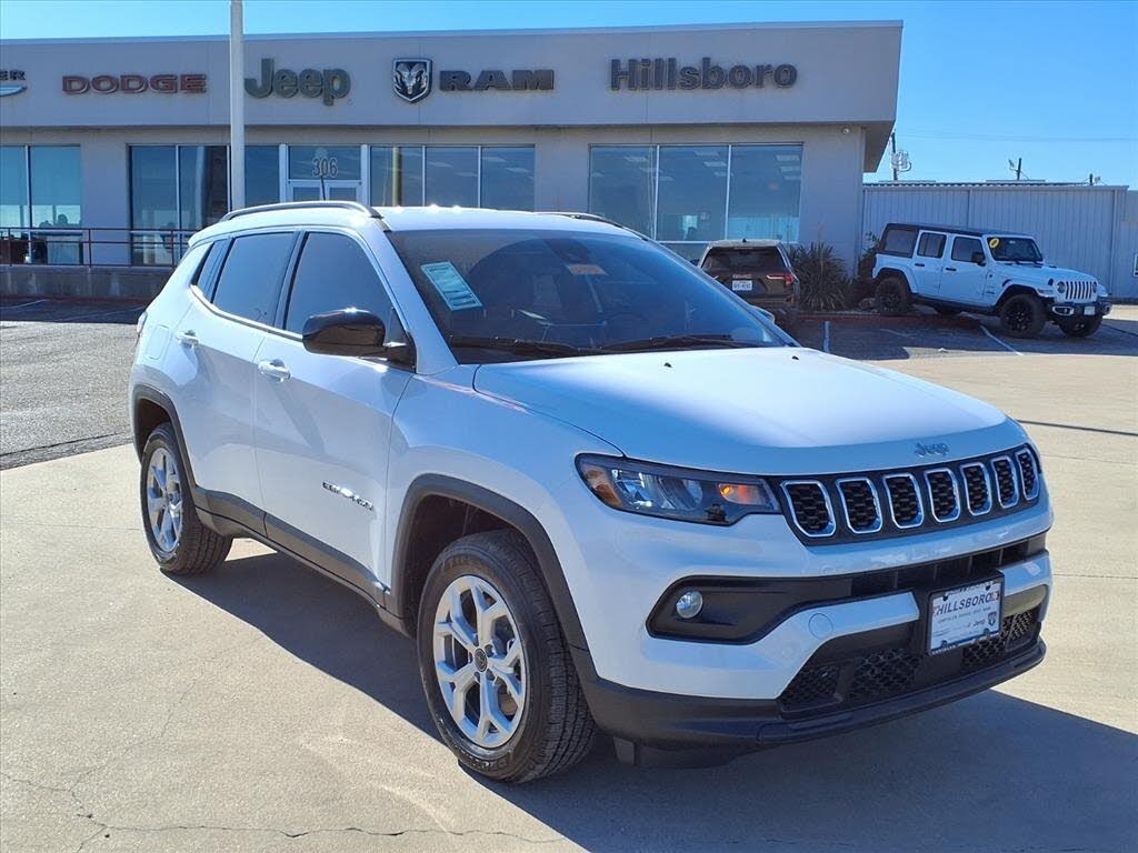 2026 Jeep Compass Latitude 4WD