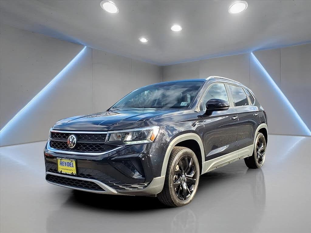 2022 Volkswagen Taos SE 4Motion