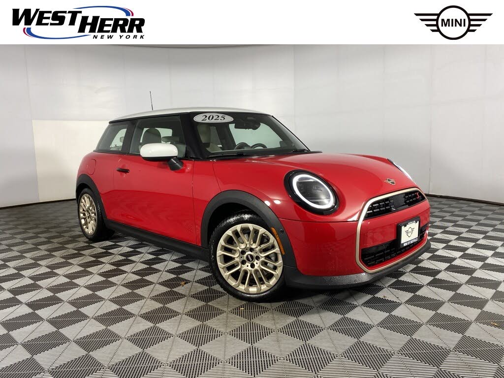2025 MINI Cooper S Signature Trim 2-door Hatchback