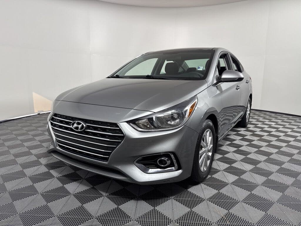 2022 Hyundai Accent SEL FWD