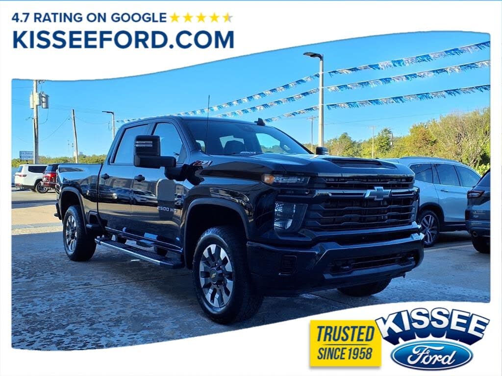 2024 Chevrolet Silverado 2500HD Custom Crew Cab 4WD