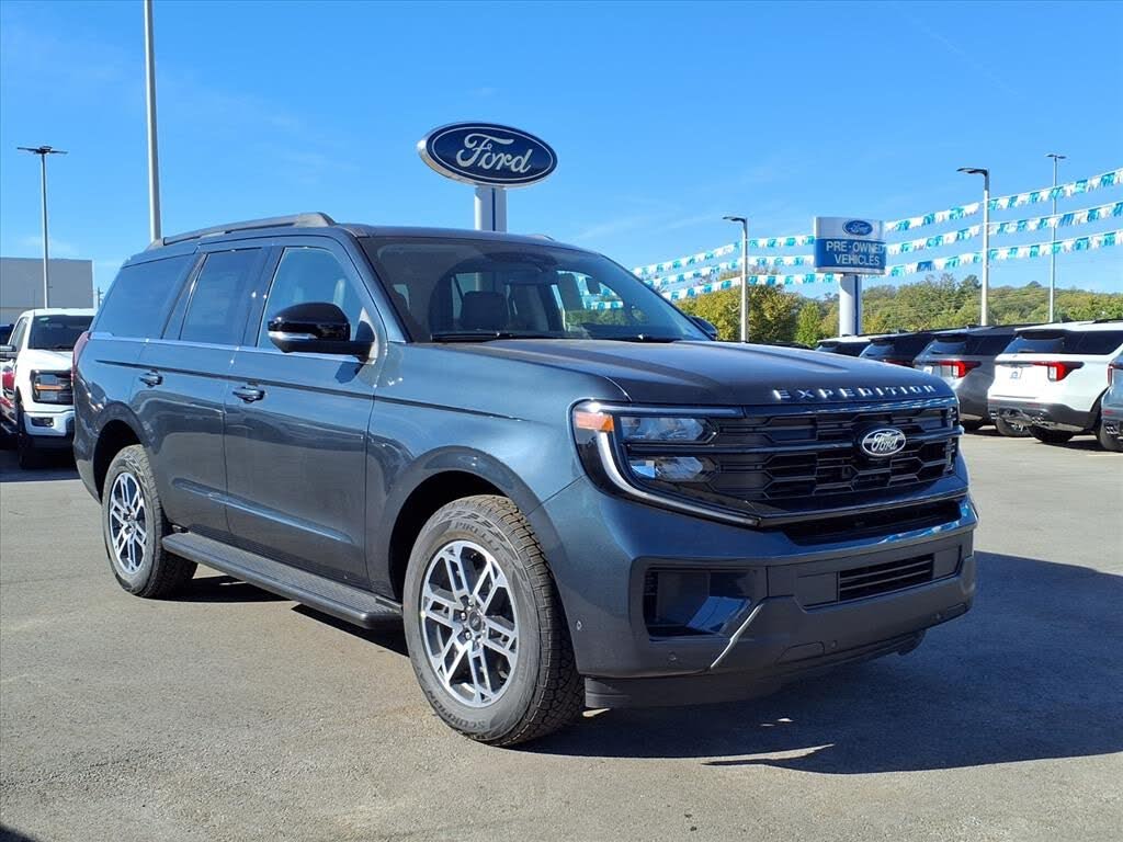 2025 Ford Expedition Active 4WD