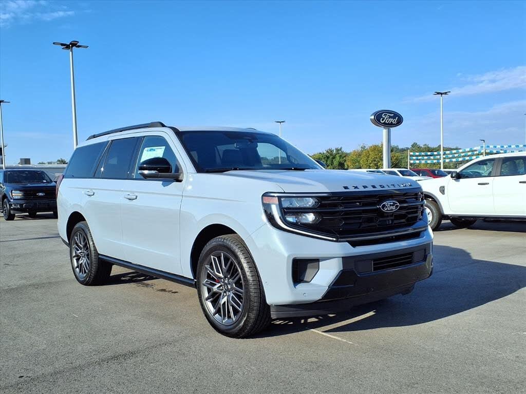 2025 Ford Expedition Platinum 4WD