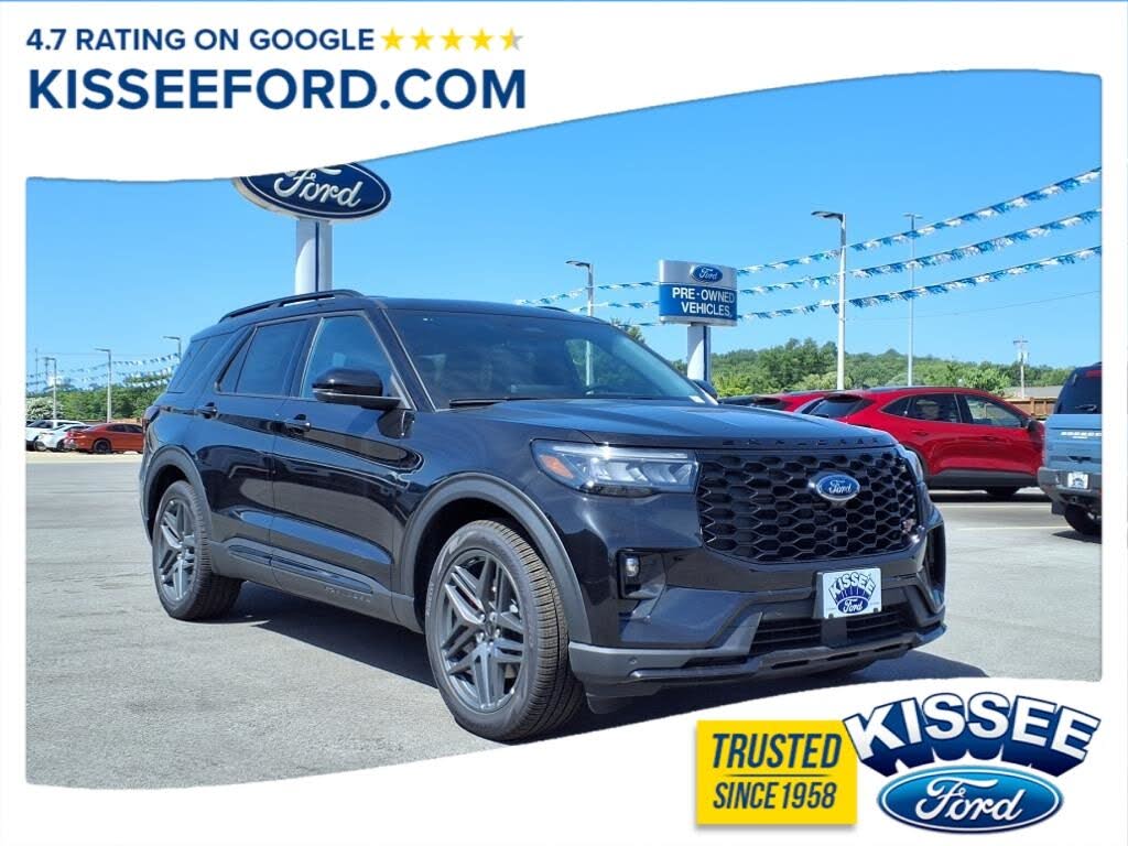 2025 Ford Explorer ST RWD