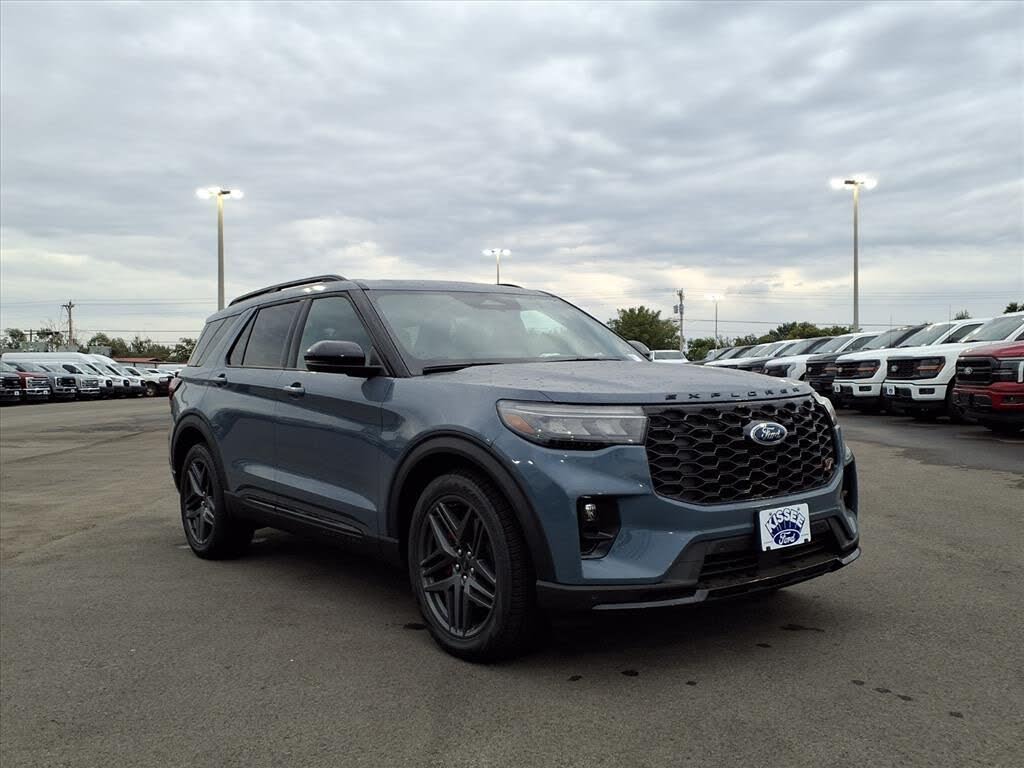 2025 Ford Explorer ST AWD
