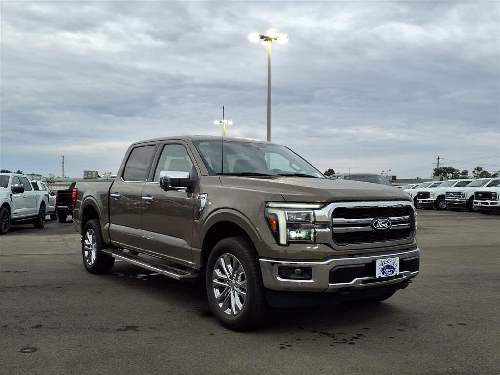2025 Ford F-150 Lariat SuperCrew 4WD