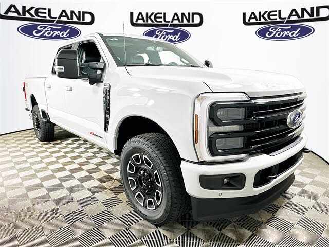 2026 Ford F-250 Super Duty Platinum Crew Cab 4WD