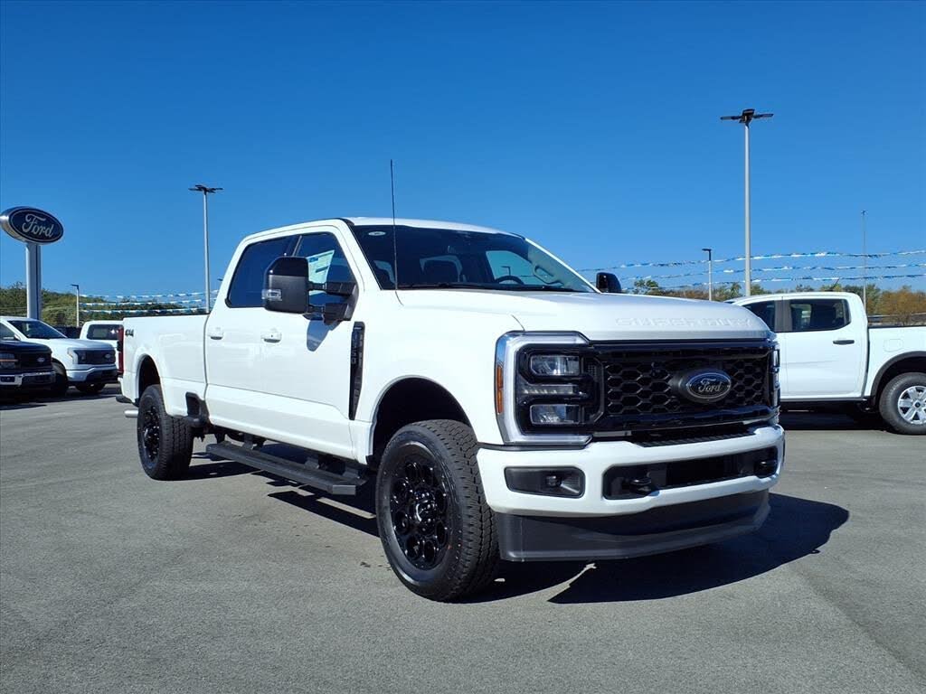 2026 Ford F-350 Super Duty XL Crew Cab 4WD