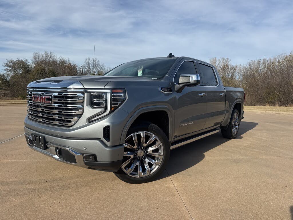 2023 GMC Sierra 1500 Denali Crew Cab 4WD