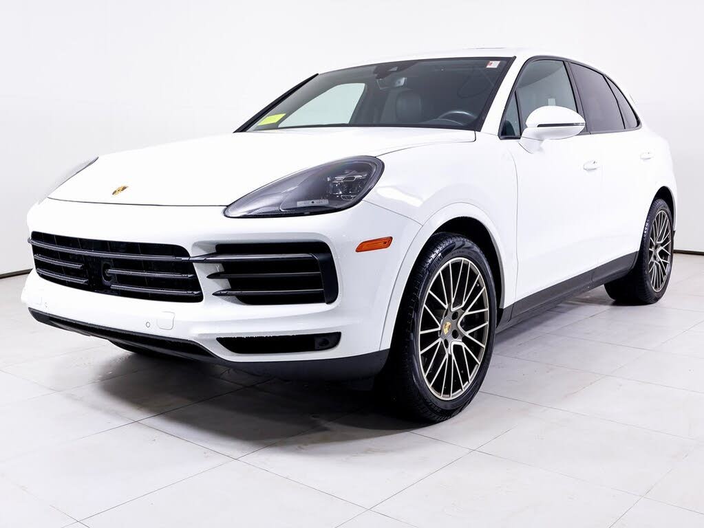 2023 Porsche Cayenne Platinum Edition AWD