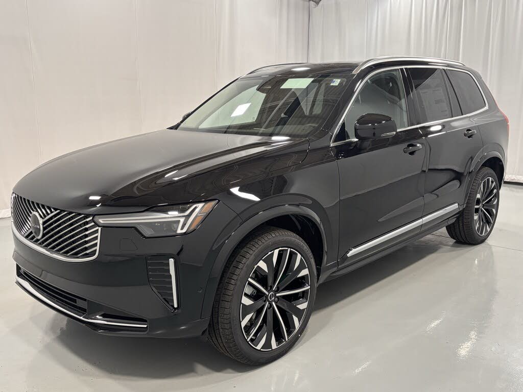 2026 Volvo XC90 B6 Plus 7-Passenger AWD