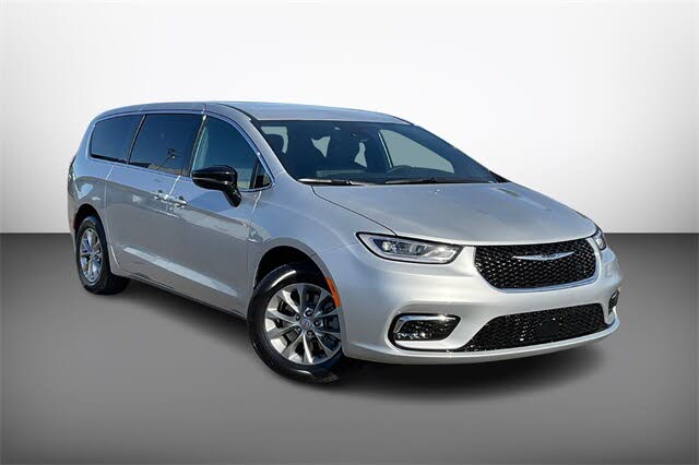 2026 Chrysler Pacifica Select AWD