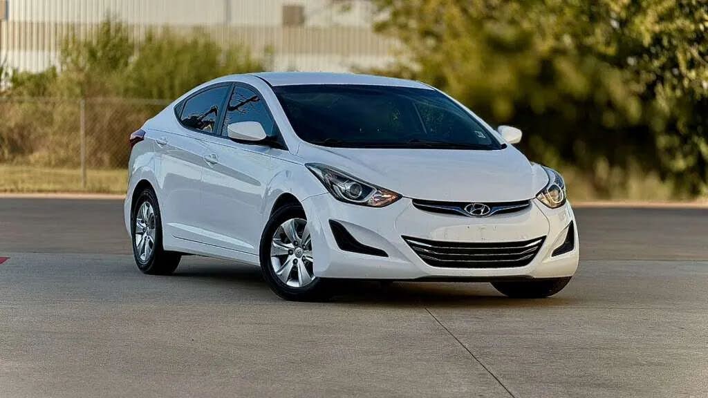 2016 Hyundai Elantra SE FWD