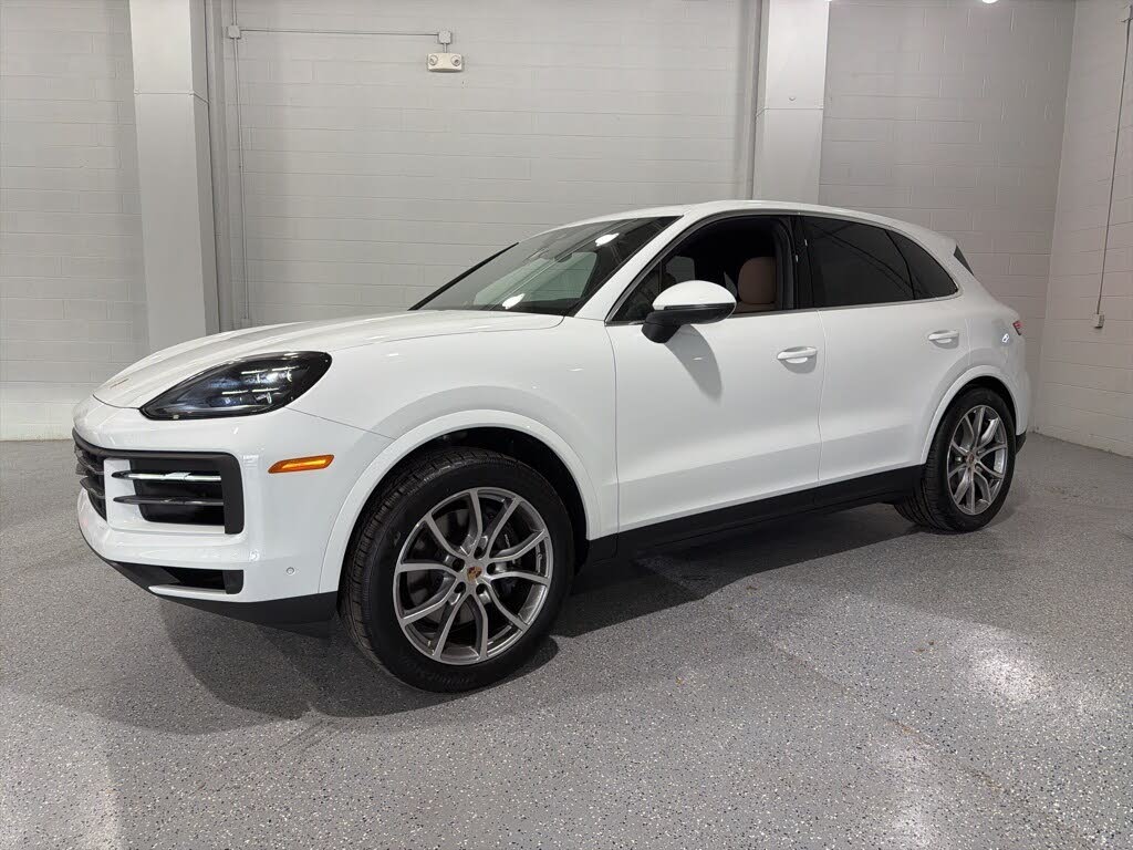 2026 Porsche Cayenne AWD