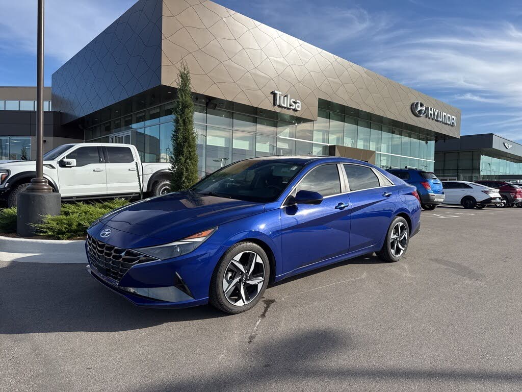 2021 Hyundai Elantra SEL FWD