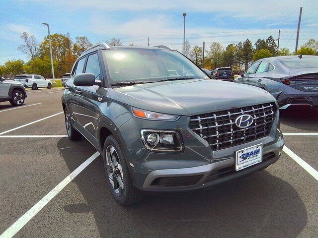 2025 Hyundai Venue SEL FWD