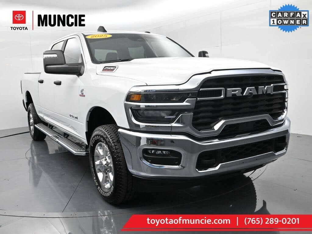 2025 RAM 2500 Big Horn Crew Cab 4WD