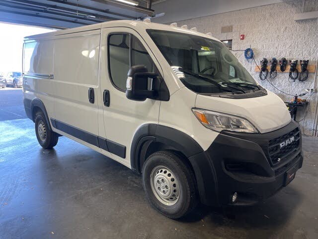 2026 RAM ProMaster 2500 Tradesman 136 Low Roof Cargo Van FWD