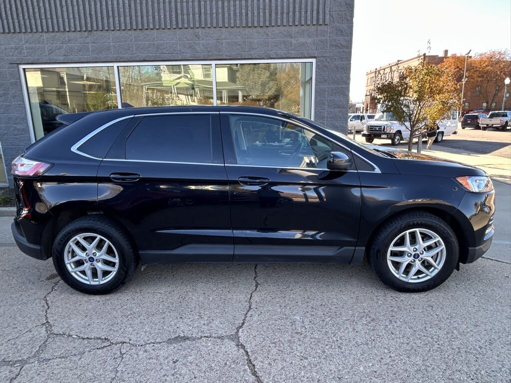 2022 Ford Edge SEL AWD