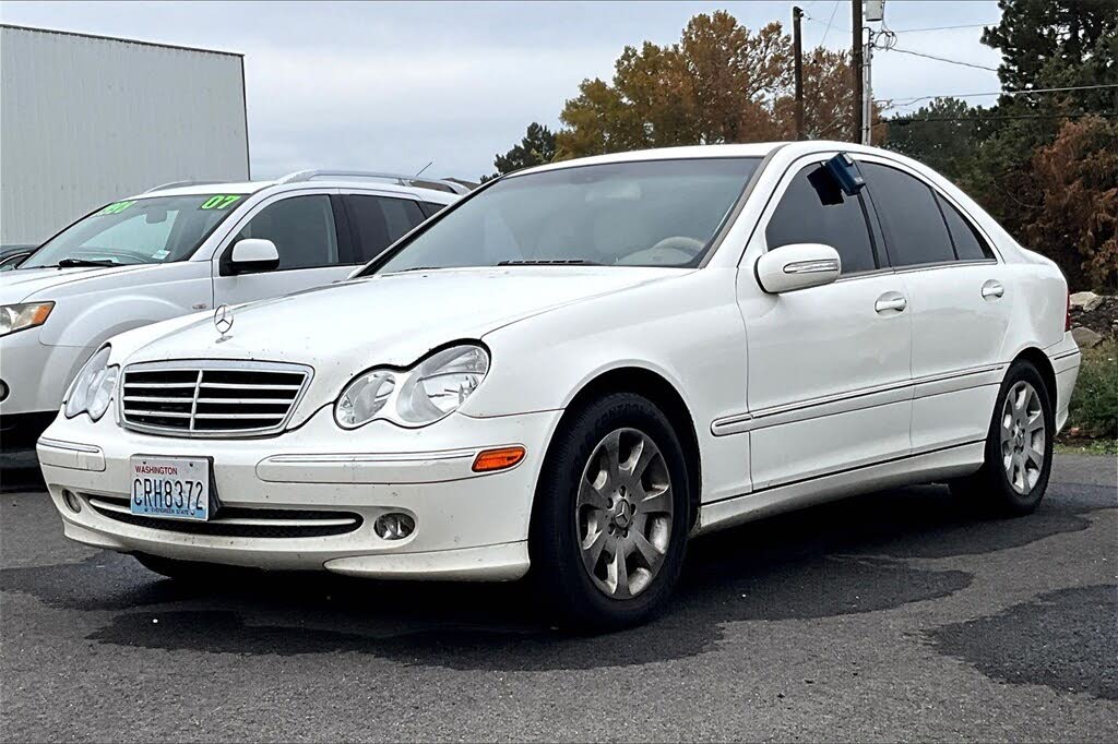 2005 Mercedes-Benz C-Class C 320 4MATIC AWD Sedan