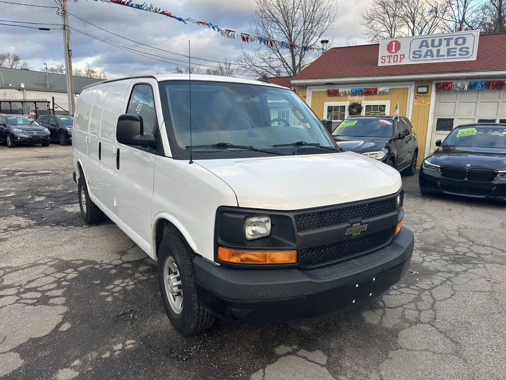 2016 Chevrolet Express Cargo 2500 RWD