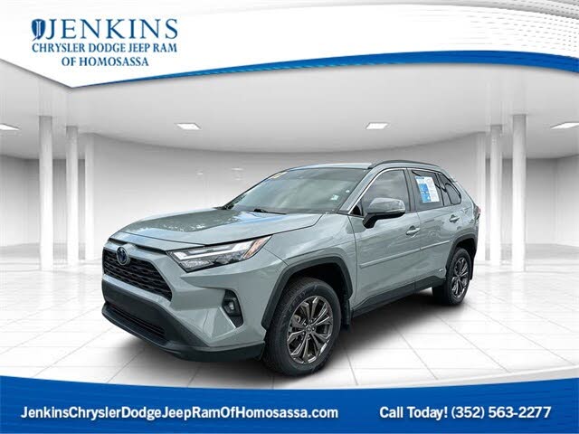 2022 Toyota RAV4 Hybrid XLE Premium AWD