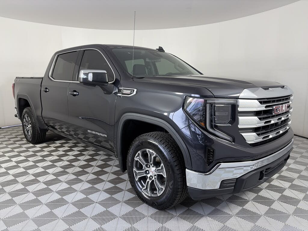 2023 GMC Sierra 1500 SLE Crew Cab 4WD