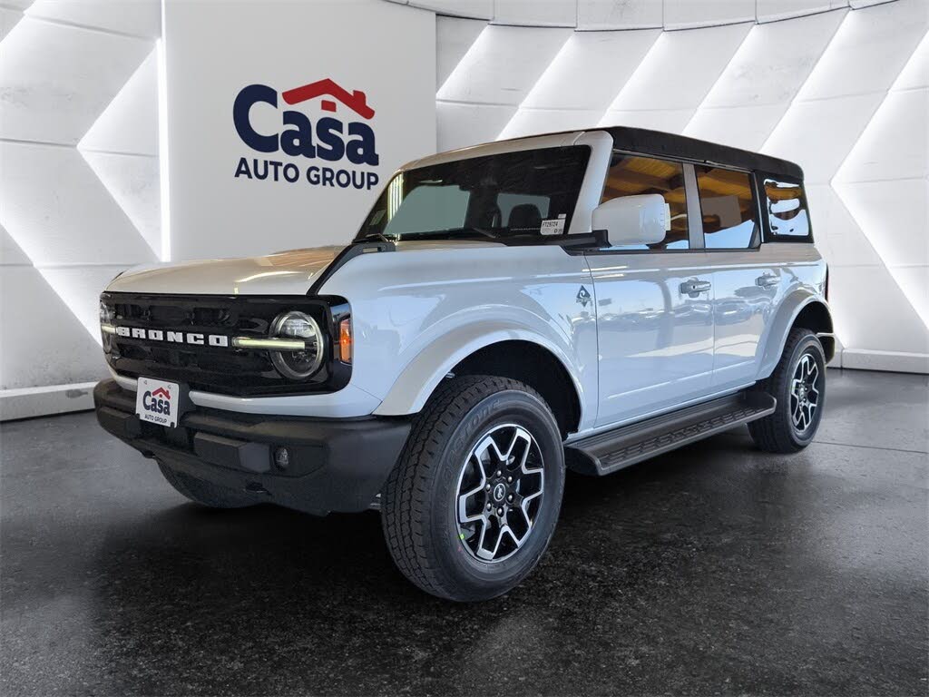 2025 Ford Bronco Outer Banks 4-Door 4WD