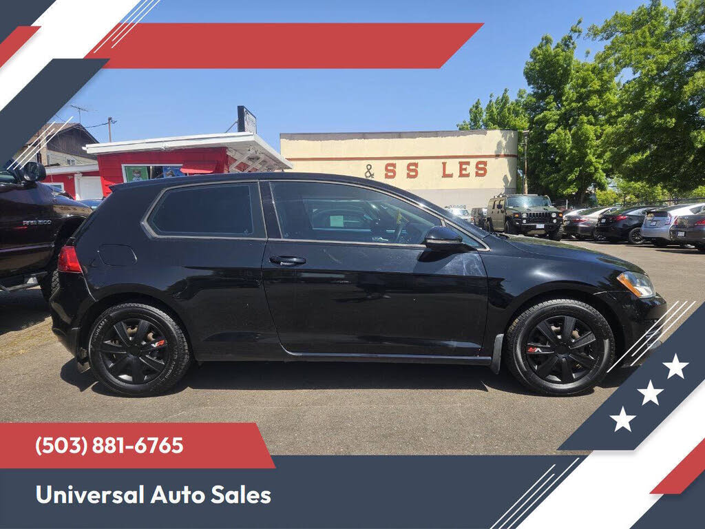 2015 Volkswagen Golf TSI  Launch Edition FWD