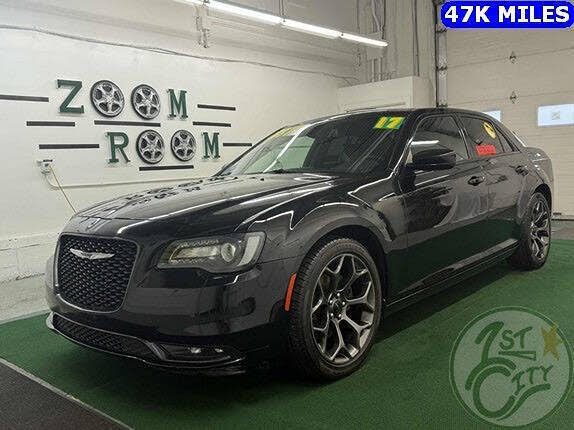 2017 Chrysler 300 S RWD