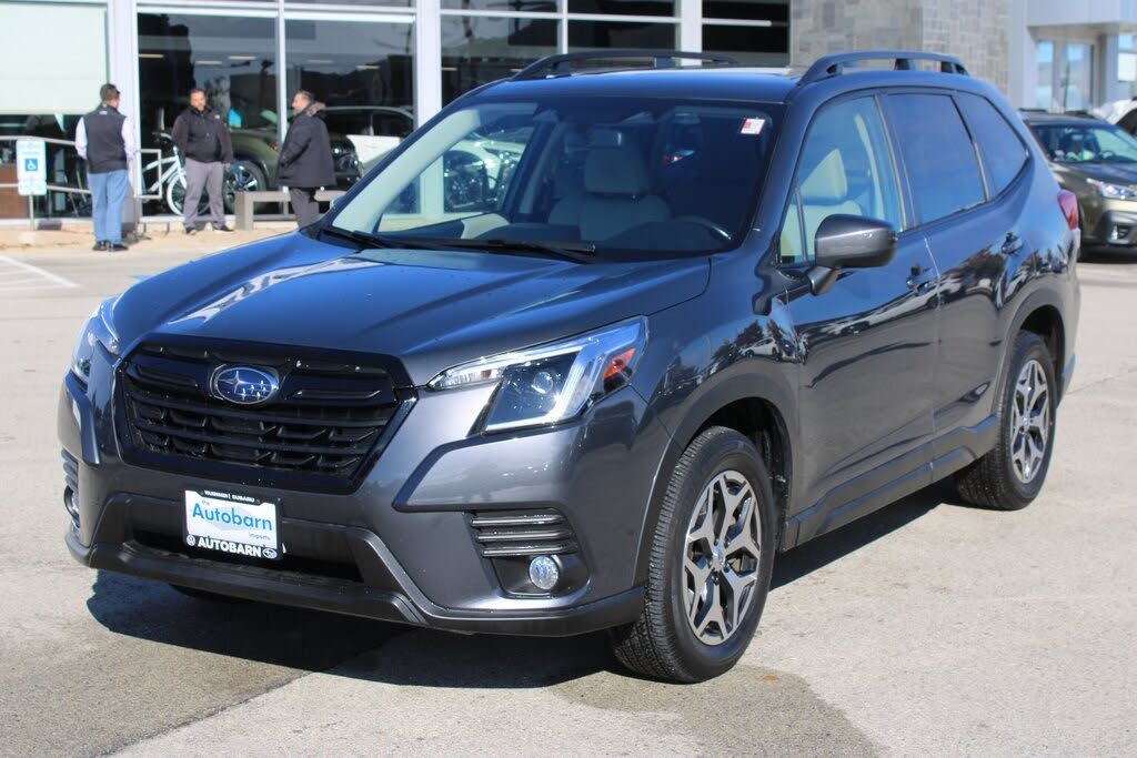 2023 Subaru Forester Premium Crossover AWD