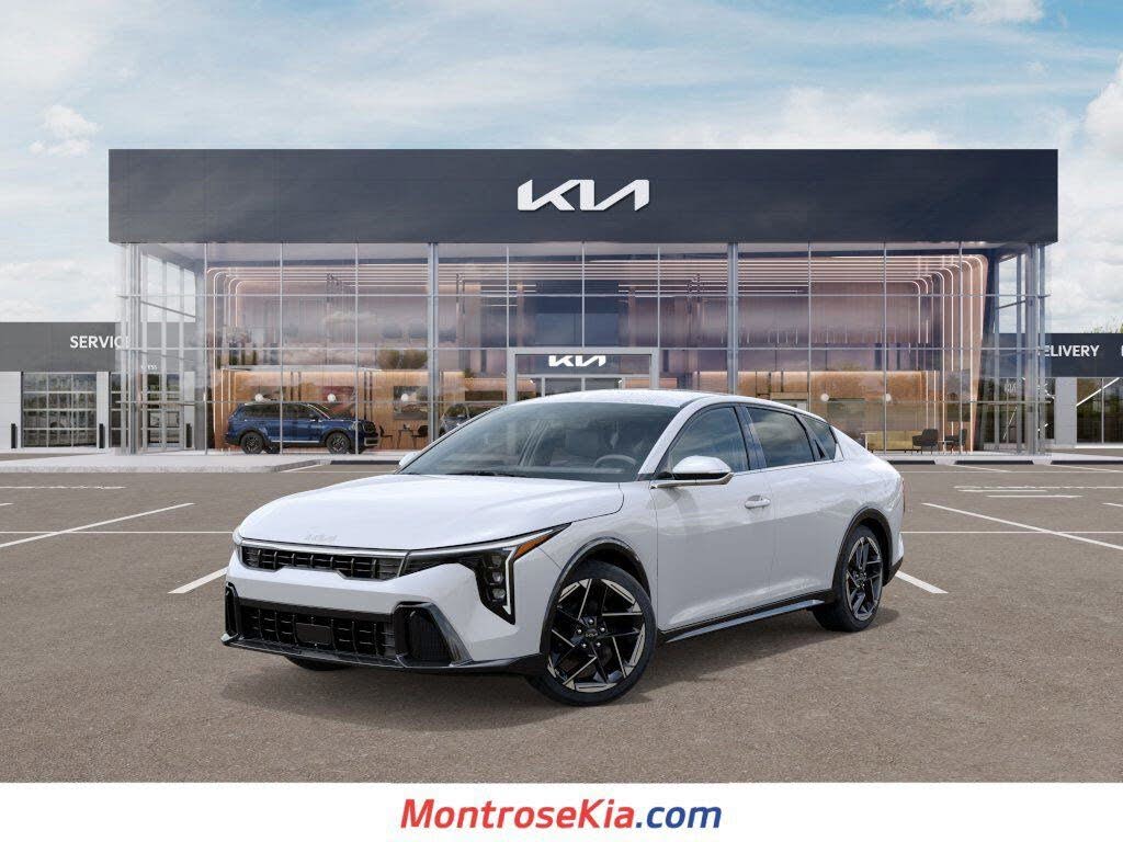 2025 Kia K4 GT-Line FWD