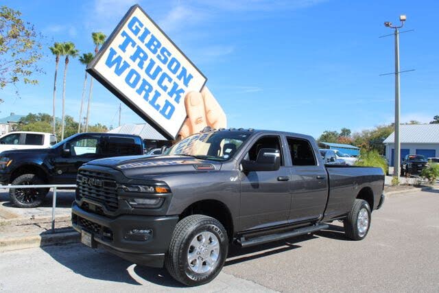 2025 RAM 2500 Tradesman Crew Cab LB 4WD